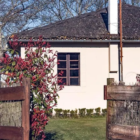 Houmi A Ponte Holiday home